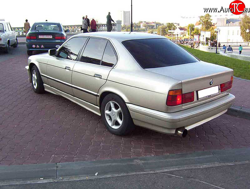 3 049 р. Пороги накладки Classic BMW 5 серия E34 седан дорестайлинг (1988-1994)  с доставкой в г. Пермь
