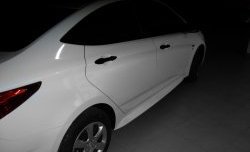 3 599 р. Комплект накладок Sport на пороги автомобиля Hyundai Solaris RBr седан рестайлинг (2014-2017) (Неокрашенные)  с доставкой в г. Пермь. Увеличить фотографию 3