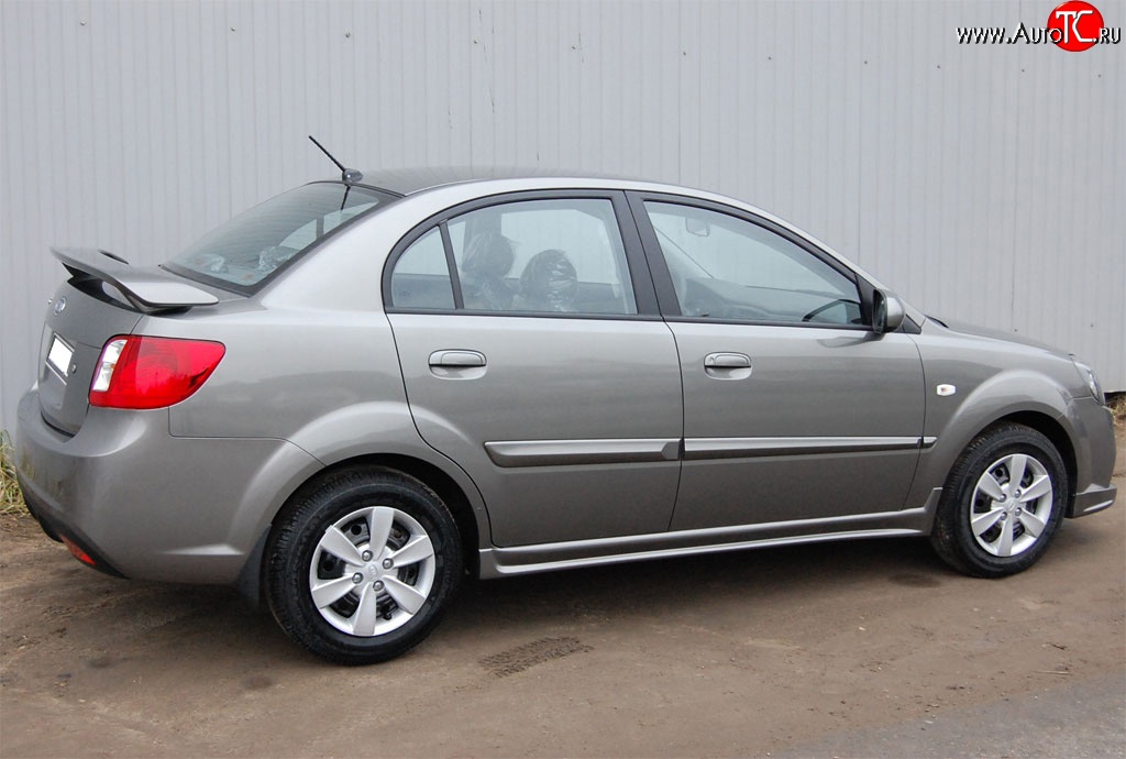 5 999 р. Пороги накладки GT Dynamics KIA Rio 2 JB дорестайлинг седан (2005-2009) (Неокрашенные)  с доставкой в г. Пермь