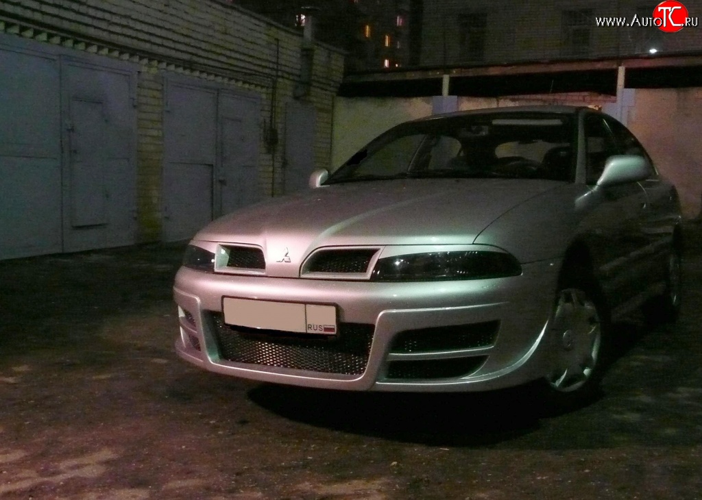 11 899 р. Передний бампер M-VRS 2 Mitsubishi Carisma (1999-2004) (Без сетки, Неокрашенный)  с доставкой в г. Пермь