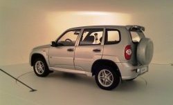 4 199 р. Комплект накладок на двери Dakar Chevrolet Niva 2123 рестайлинг (2009-2020) (Неокрашенные)  с доставкой в г. Пермь. Увеличить фотографию 3