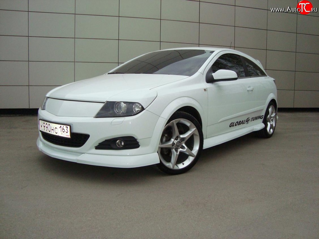 4 499 р. Глухая решётка радиатора Global Tuning Opel Astra H GTC хэтчбек 3 дв. дорестайлинг (2004-2006) (Неокрашенная)  с доставкой в г. Пермь