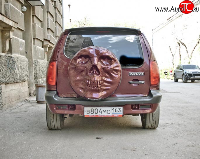 3 899 р. Чехол запасного колеса Трофей Снайпера Chevrolet Niva 2123 дорестайлинг (2002-2008) (Неокрашенный)  с доставкой в г. Пермь