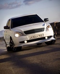 219 р. Накладка капота Elite  Лада Приора ( 2170,  2171,  2172,  21728) (2007-2018) седан дорестайлинг, универсал дорестайлинг , хэтчбек дорестайлинг, купе дорестайлинг, купе рестайлинг, седан рестайлинг, универсал рестайлинг, хэтчбек рестайлин (Неокрашенный)  с доставкой в г. Пермь. Увеличить фотографию 2