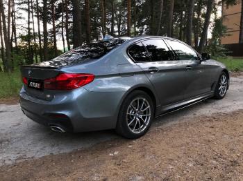 10 999 р. Пластиковые накладки под пороги M-порогов  BMW 5 серия  G30 (2016-2020) дорестайлинг, седан (черный глянец)  с доставкой в г. Пермь. Увеличить фотографию 23