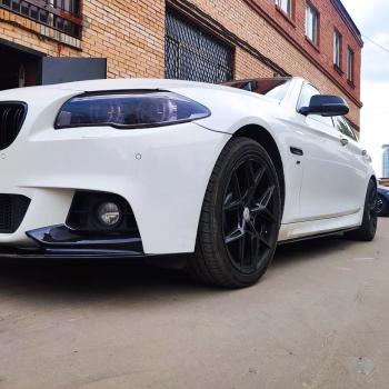 9 899 р. Пластиковые накладки порогов М-Perfomance  BMW 5 серия  F10 (2009-2017) седан дорестайлинг, рестайлинг, седан (цвет: черный глянец)  с доставкой в г. Пермь. Увеличить фотографию 3