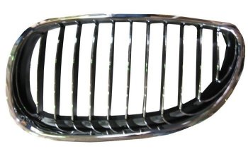 Левая решетка радиатора SAT BMW 5 серия E60 седан дорестайлинг (2003-2007) (Хром)