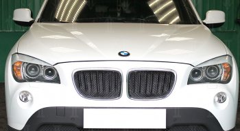 6 199 р. Защитная сетка решетки радиатора Стрелка 11 Премиум (алюминий)  BMW X1  E84 (2009-2015) (Цвет: черный)  с доставкой в г. Пермь. Увеличить фотографию 2