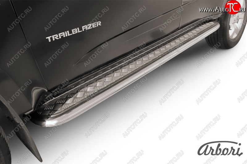 15 749 р. Порожки для ног Arbori (нержавейка, алюминий, d57) Chevrolet Trailblazer GM800 дорестайлинг (2012-2016)  с доставкой в г. Пермь