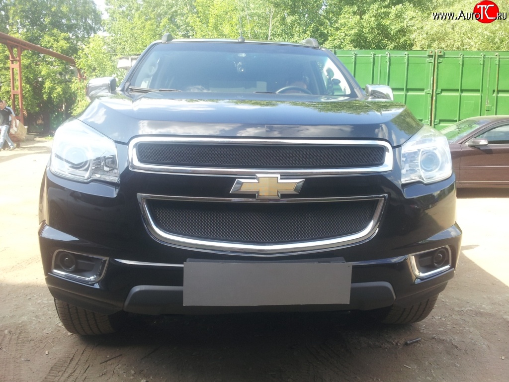 1 469 р. Нижняя сетка на бампер Russtal (черная) Chevrolet Trailblazer GM800 дорестайлинг (2012-2016)  с доставкой в г. Пермь