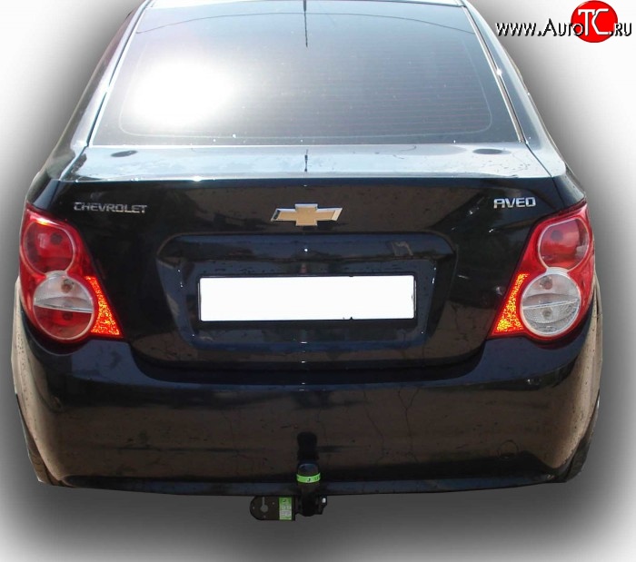 6 799 р. Фаркоп Leader Chevrolet Aveo T300 седан (2011-2015) (Без электропакета)  с доставкой в г. Пермь