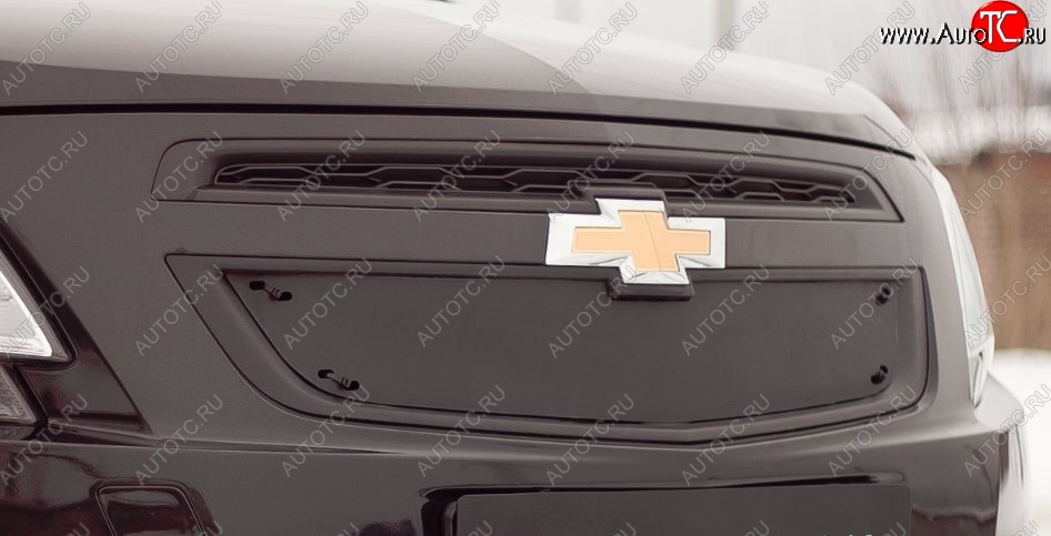 1 599 р. Зимняя заглушка решетки радиатора и переднего бампера РА Chevrolet Cobalt седан дорестайлинг (2011-2016)  с доставкой в г. Пермь