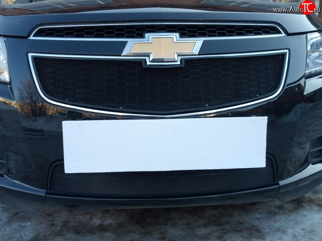 1 469 р. Нижняя сетка на бампер Russtal (черная) Chevrolet Cruze J305 хэтчбек дорестайлинг (2009-2012)  с доставкой в г. Пермь