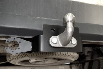 16 619 р. Фаркоп PT GROUP /тип F/ FIAT Ducato 2006-/ PEUGEOT Boxer 2006-/ CITROËN Jumper 2006-  CITROEN Jumper ( 250,  290) (2006-2022), Fiat Ducato ( 250,  290) (2006-2025), Peugeot Boxer ( 250,  290) (2006-2025)  с доставкой в г. Пермь. Увеличить фотографию 2
