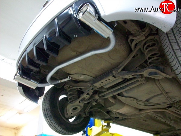 5 499 р. Разводка глушителя на две стороны (раздвоенный выхлоп) Sport  Ford Focus  2 (2004-2008) хэтчбэк 3 дв. дорестайлинг, хэтчбэк 5 дв. дорестайлинг (Без насадок)  с доставкой в г. Пермь