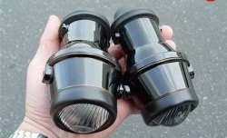 27 849 р. Универсальная противотуманная фара Hella Micro DE 1NL 008 090-017 с пыльником Hyundai Solaris RBr седан дорестайлинг (2010-2014) (Без пыльника)  с доставкой в г. Пермь. Увеличить фотографию 2