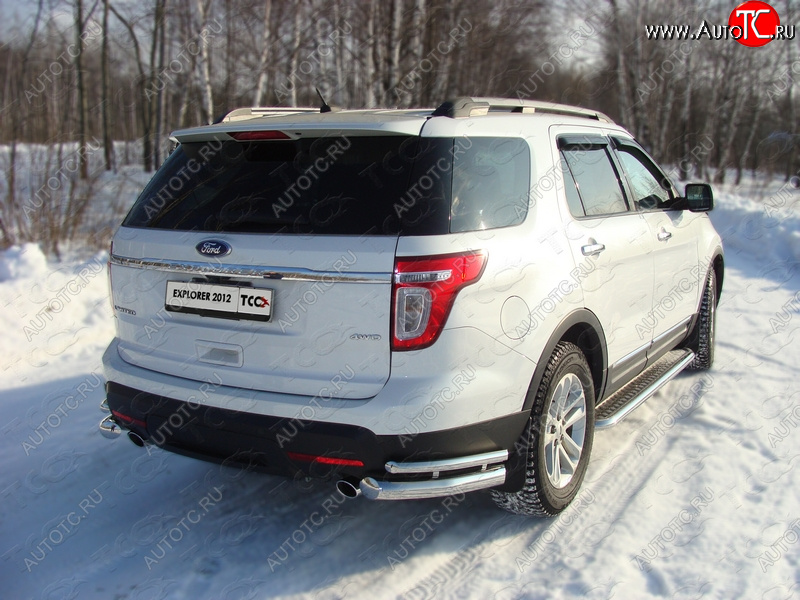 26 499 р. Защита заднего бампера (уголки двойные) ТСС 76,1/42,4 мм  Ford Explorer  U502 (2010-2016) дорестайлинг  с доставкой в г. Пермь