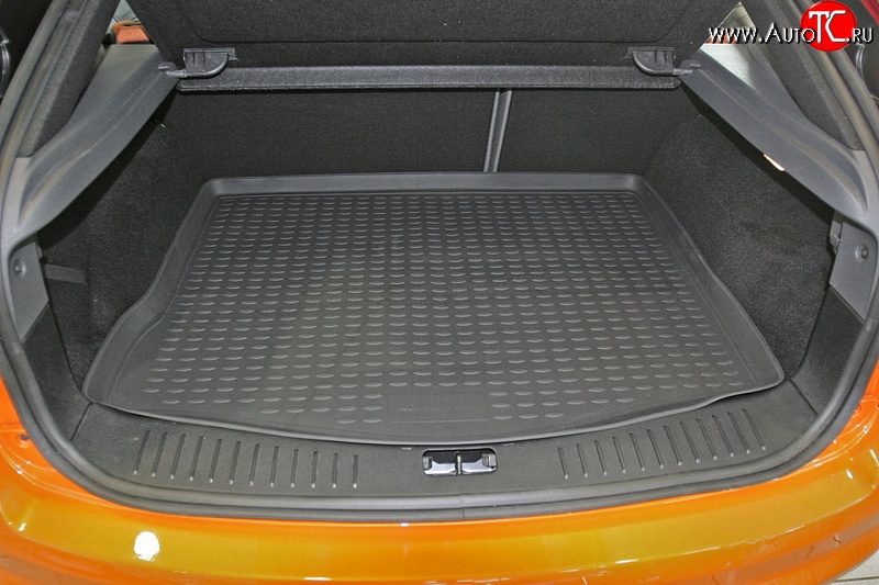 2 589 р. Коврик в багажник Element (полиуретан)  Ford Focus  2 (2004-2011) хэтчбэк 3 дв. дорестайлинг, хэтчбэк 5 дв. дорестайлинг, хэтчбэк 3 дв. рестайлинг, хэтчбэк 5 дв. рестайлинг  с доставкой в г. Пермь