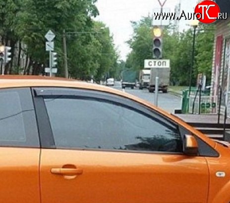 999 р. Комплект дефлекторов окон (ветровиков) 4 шт. Russtal Ford Focus 2 хэтчбэк 3 дв. дорестайлинг (2004-2007)  с доставкой в г. Пермь