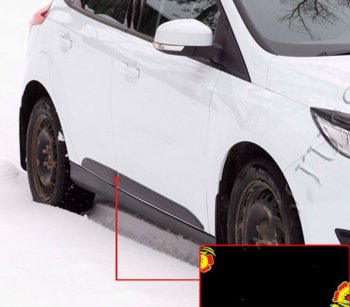 Молдинг двери задний правый RA Ford Focus 3 универсал рестайлинг (2014-2019)
