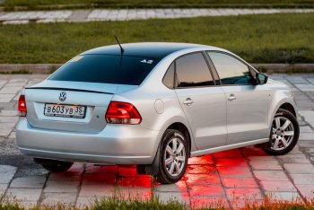 3 899 р. Лип спойлер Racing Volkswagen Polo 5 хэтчбек рестайлинг (2015-2020) (Неокрашенный)  с доставкой в г. Пермь. Увеличить фотографию 4