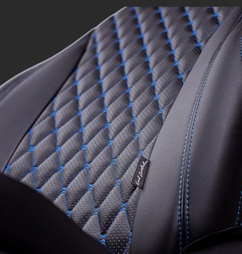 13 949 р. Чехлы для сидений Lord Autofashion Байрон (экокожа, спинка 40/60+подлокотник+ отдел. бок, 2П и 1 Г-образных подголовника)  Hyundai Elantra  MD (2010-2016) дорестайлинг, рестайлинг (Черный, вставка черная, строчка синяя)  с доставкой в г. Пермь. Увеличить фотографию 2