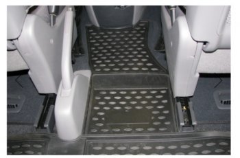 4 999 р. Коврики в салон Element 4 шт. (полиуретан) Hyundai Starex/Grand Starex/H1 TQ рестайлинг (2014-2018)  с доставкой в г. Пермь. Увеличить фотографию 5