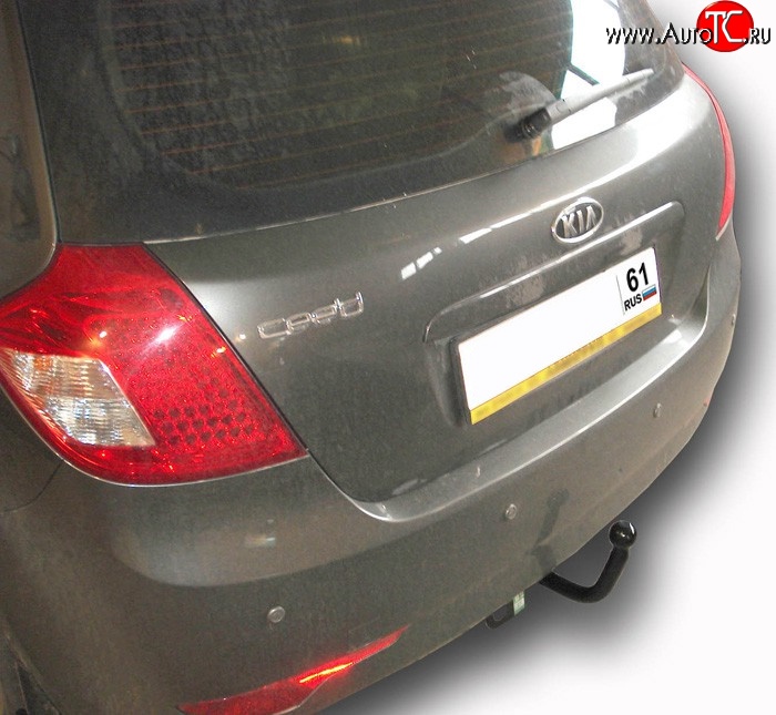 56 999 р. Фаркоп Лидер Плюс KIA Ceed 1 ED дорестайлинг, хэтчбэк 5 дв. (2006-2010) (Без электропакета)  с доставкой в г. Пермь