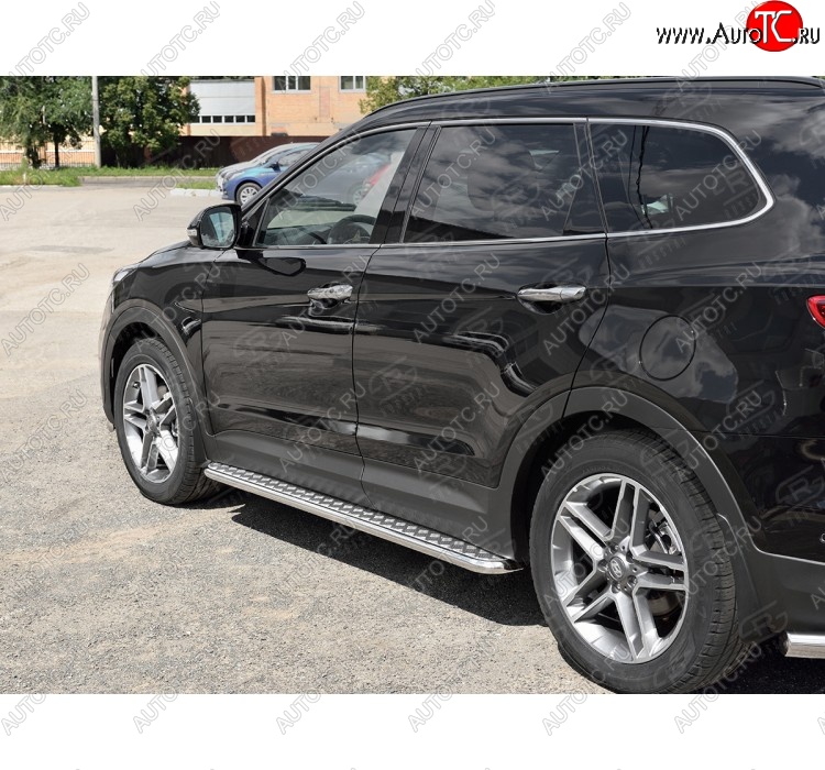 24 649 р. Порожки для ног (Ø42) SLITKOFF  Hyundai Grand Santa Fe  1 DM (2016-2018) рестайлинг (лист - алюминий, профиль - нержавейка)  с доставкой в г. Пермь