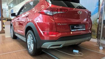 5 649 р. Накладка на задний бампер АвтоКрат  Hyundai Tucson  TL (2015-2018) дорестайлинг (Неокрашенная)  с доставкой в г. Пермь. Увеличить фотографию 3