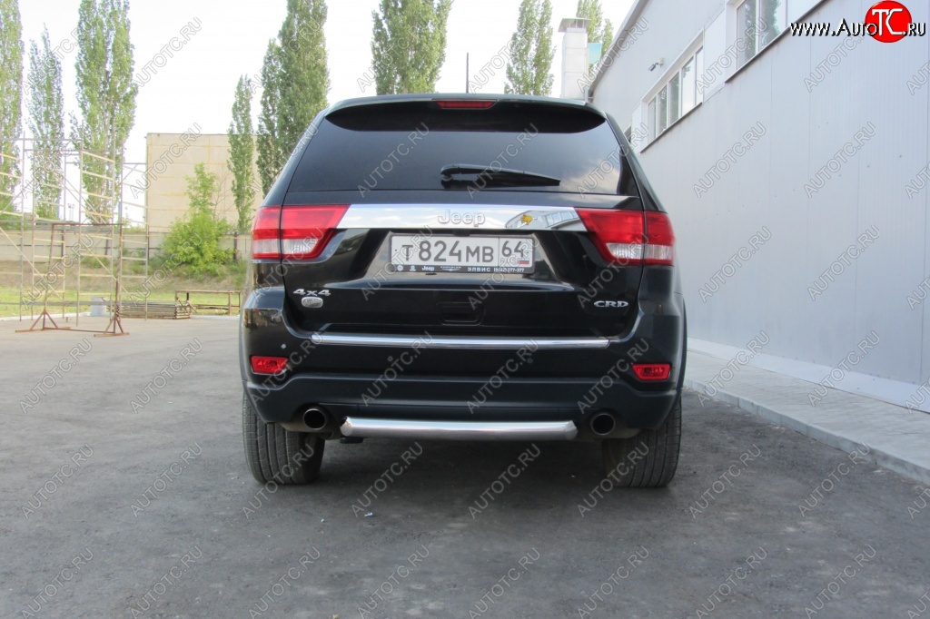6 999 р. Защита заднего бампера из трубы d76 Slitkoff (короткая) Jeep Grand Cherokee WK2 дорестайлинг (2010-2013) (Цвет: серебристый)  с доставкой в г. Пермь