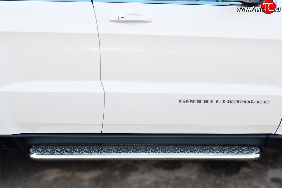 24 649 р. Широкая защита порогов SLITKOFF  Jeep Grand Cherokee  WK2 (2010-2013) дорестайлинг  с доставкой в г. Пермь