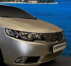 Декоративная вставка решетки радиатора Novline KIA Cerato  2 TD (2008-2013) седан