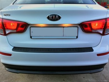 1 089 р. Накладка защитная на задний бампер Yuago KIA Rio 3 QB рестайлинг седан (2015-2017)  с доставкой в г. Пермь. Увеличить фотографию 2
