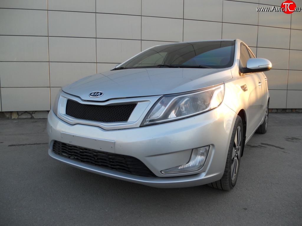 3 639 р. Решётка радиатора Pandora KIA Rio 3 QB хэтчбек 5 дв. дорестайлинг (2011-2015) (Неокрашенная)  с доставкой в г. Пермь