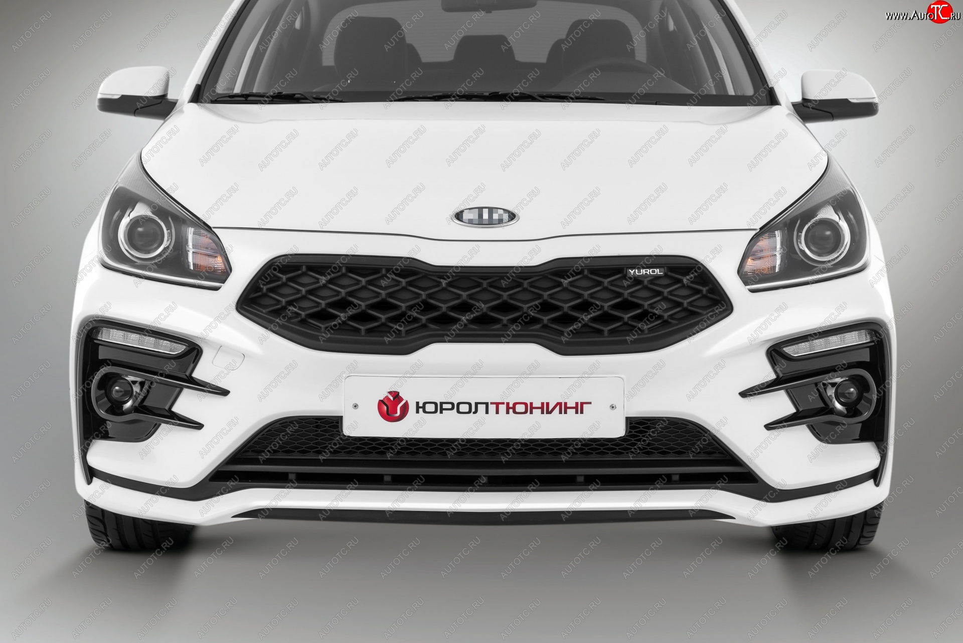 18 199 р. Передний бампер Kudos Romb KIA Rio 4 FB дорестайлинг седан (2016-2020) (Под прямоугольные ДХО с ПТФ, Неокрашенный)  с доставкой в г. Пермь