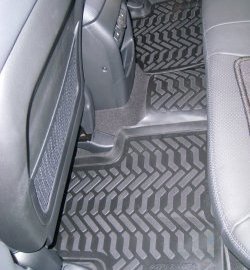 1 779 р. Коврики в салон Aileron 4 шт. (полиуретан)  KIA Sorento  XM (2012-2015) рестайлинг  с доставкой в г. Пермь. Увеличить фотографию 2