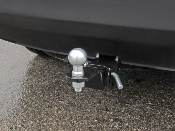 15 299 р. Фаркоп Petroil Tuning (съемный квадрат)  KIA Sorento  XM (2012-2015) рестайлинг  с доставкой в г. Пермь. Увеличить фотографию 2