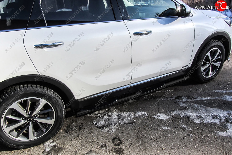 13 549 р. Защита порогов Slitkoff (d76 мм, с проступями)  KIA Sorento  UM/Prime (2018-2020) рестайлинг (Сталь с полимерным покрытием. Цвет: чёрный)  с доставкой в г. Пермь