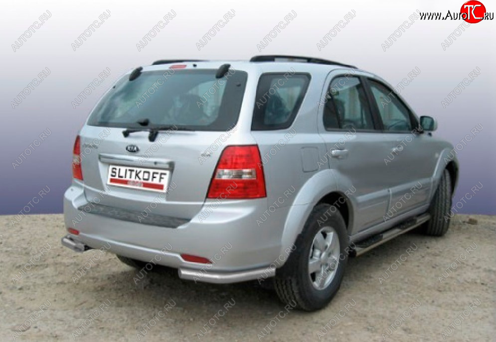 4 999 р. Защита заднего бампера Slitkoff (Ø 57 мм, уголки)  KIA Sorento  BL (2002-2006) дорестайлинг (Сталь с полимерным покрытием. Цвет: серебристый)  с доставкой в г. Пермь
