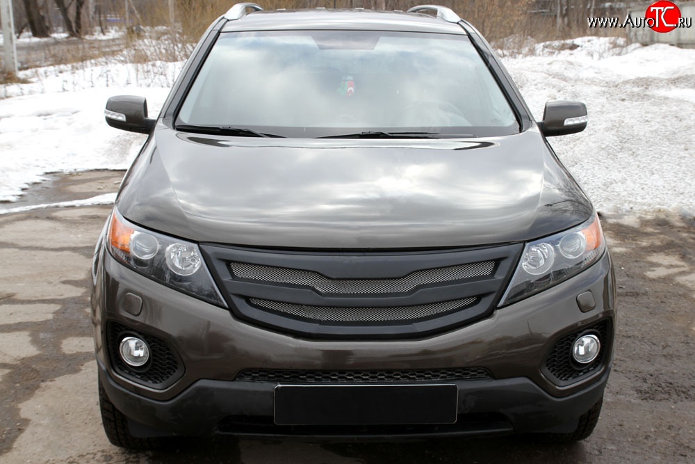 5 299 р. Решётка радиатора RA KIA Sorento XM дорестайлинг (2009-2012) (Глянец под окраску, с металлической сеткой, Неокрашенная)  с доставкой в г. Пермь