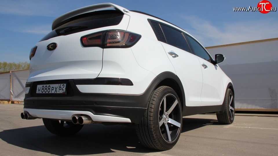 5 399 р. Накладка на задний бампер Ixion Style  KIA Sportage  3 SL (2010-2016) дорестайлинг, рестайлинг (Неокрашенная)  с доставкой в г. Пермь