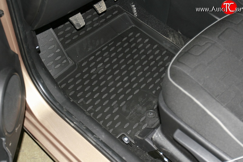 2 569 р. Комплект ковриков в салон Element 3 шт. (полиуретан) KIA Venga дорестайлинг (2009-2015)  с доставкой в г. Пермь