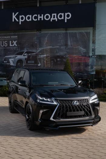 64 499 р. Решетка радиатора HEMMES Lexus LX570 J200 дорестайлинг (2007-2012) (цвет: черный матовый)  с доставкой в г. Пермь. Увеличить фотографию 2