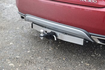 19 939 р. Фаркоп Petroil Tuning (съемный квадрат, с нержавеющей пластиной, кроме F-Sport)  Lexus RX350L  AL20 (2019-2022) рестайлинг  с доставкой в г. Пермь. Увеличить фотографию 5