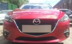 2 599 р. Сетка в решетку радиатора (под номерной знак)Russtal Mazda 3/Axela BM дорестайлинг, хэтчбэк (2013-2016) (черная)  с доставкой в г. Пермь. Увеличить фотографию 2