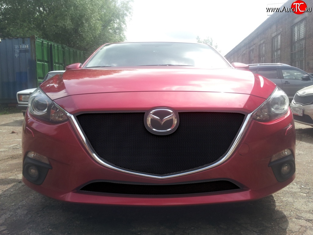 1 699 р. Сетка в решетку радиатора Russtal Mazda 3/Axela BM дорестайлинг, хэтчбэк (2013-2016) (черная)  с доставкой в г. Пермь