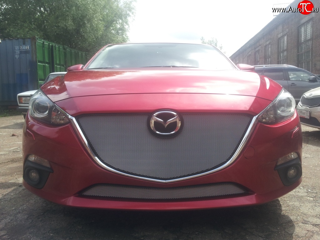 1 539 р. Нижняя сетка на бампер Russtal (хром) Mazda 3/Axela BM дорестайлинг седан (2013-2016)  с доставкой в г. Пермь