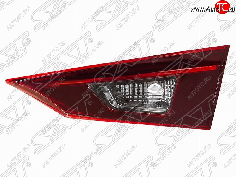 1 739 р. Правый фонарь в крышку багажника SAT Mazda 3/Axela BM дорестайлинг седан (2013-2016) с доставкой в г. Пермь Увеличить фотографию 1 1 739 р. Правый фонарь в крышку багажника SAT Mazda 3/Axela BM дорестайлинг седан (2013-2016) с доставкой в г. Пермь