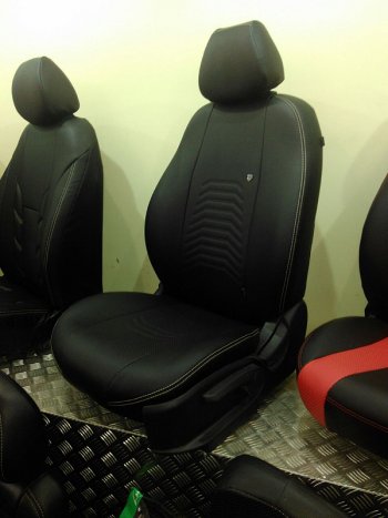 8 249 р. Чехлы для сидений Lord Autofashion Денвер (экокожа) Mazda 3/Axela BM дорестайлинг, хэтчбэк (2013-2016) (Чёрный, вставка чёрная)  с доставкой в г. Пермь. Увеличить фотографию 7